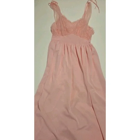 VTG GILEAD Pink Nylon & Lace Full-length Nightgown Lingerie Size 34 - Picture 4 of 15